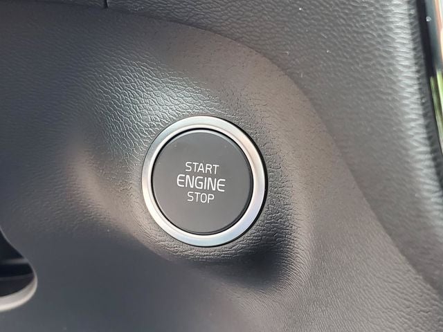 2026 Volvo XC40 B5 Core