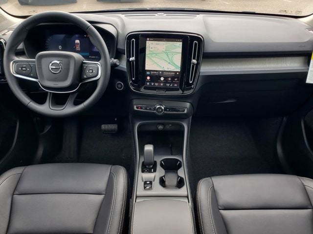 2026 Volvo XC40 B5 Core