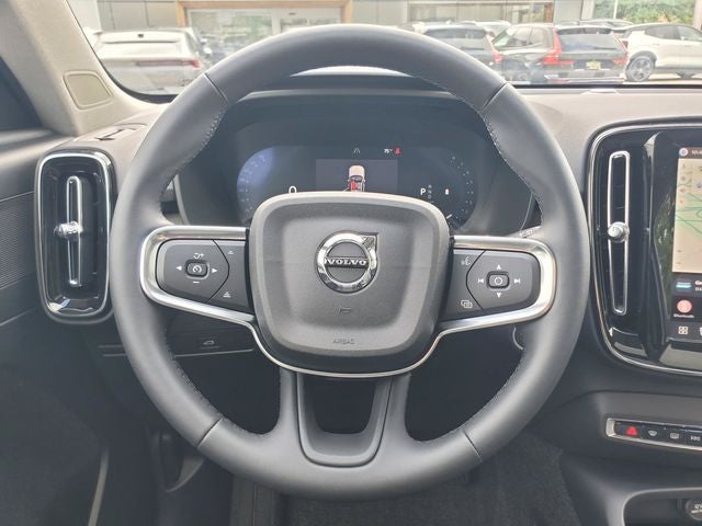 2026 Volvo XC40 B5 Core
