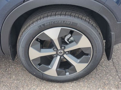 2026 Volvo XC40 B5 Core
