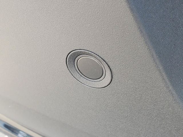 2026 Volvo XC40 B5 Core