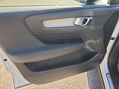 2026 Volvo XC40 B5 Core