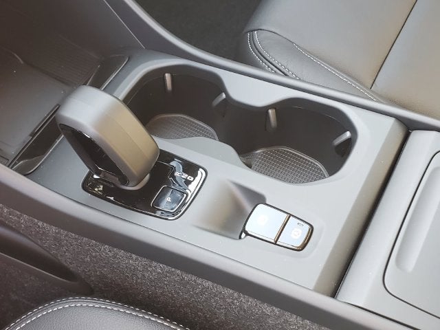 2026 Volvo XC40 B5 Core