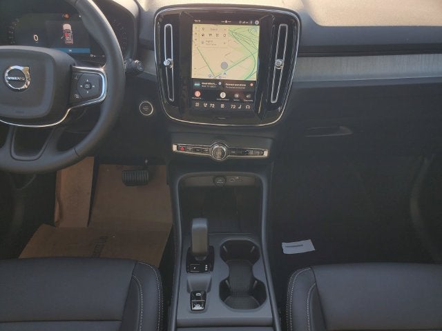 2026 Volvo XC40 B5 Core