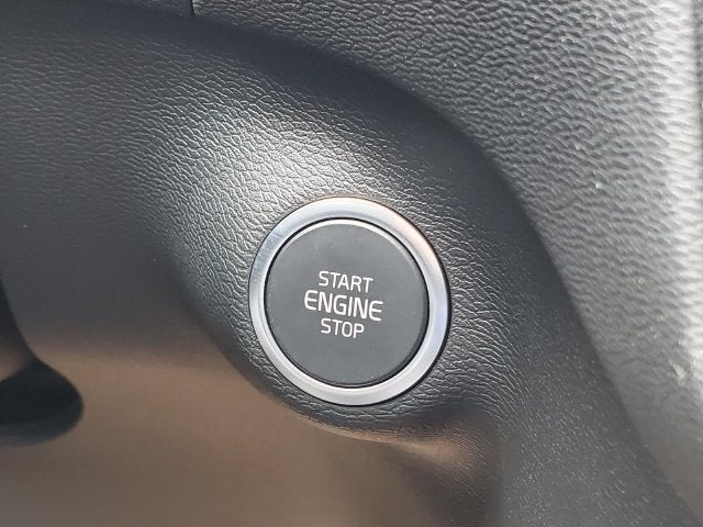 2026 Volvo XC40 B5 Core