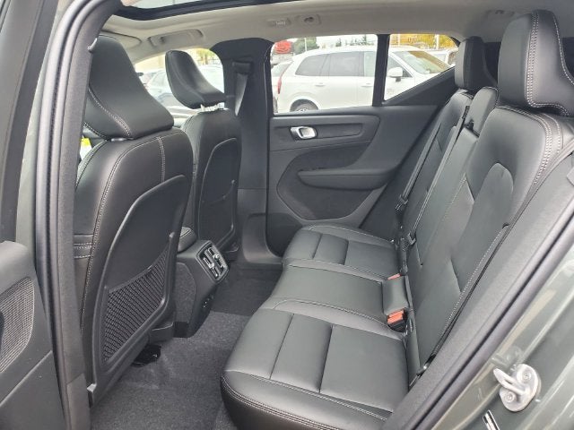 2026 Volvo XC40 B5 Core