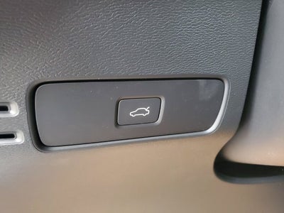 2026 Volvo XC40 B5 Core