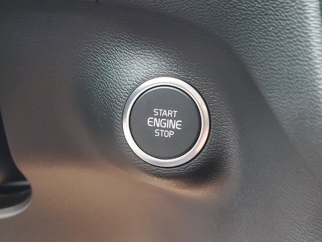 2026 Volvo XC40 B5 Core