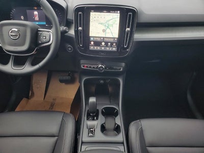 2026 Volvo XC40 B5 Core