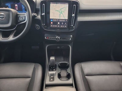 2024 Volvo XC40 B5 Core