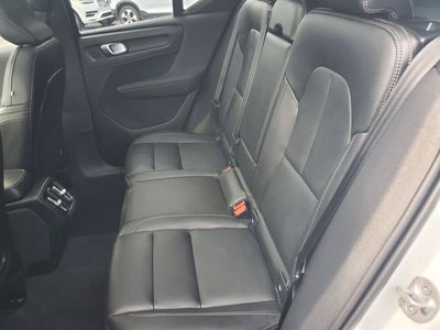 2024 Volvo XC40 B5 Core