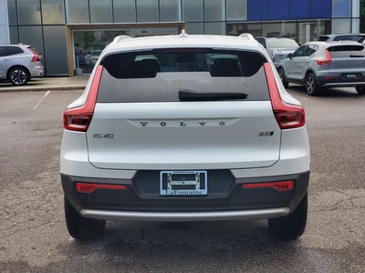 2024 Volvo XC40 B5 Core
