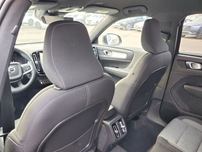 2026 Volvo XC40 B5 Core