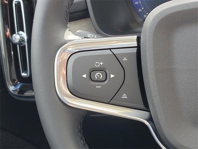 2026 Volvo XC40 B5 Core