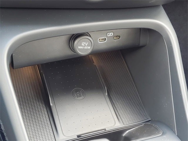 2026 Volvo XC40 B5 Core