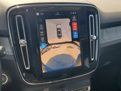 2026 Volvo XC40 B5 Ultra