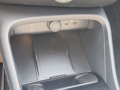 2026 Volvo XC40 B5 Ultra