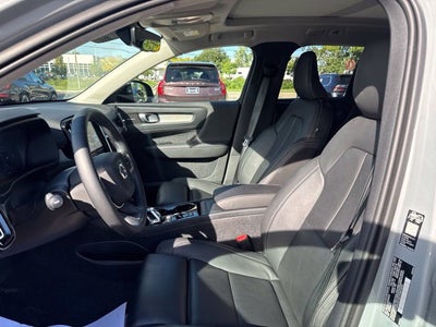 2026 Volvo XC40 B5 Ultra