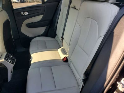 2026 Volvo XC40 B5 Ultra