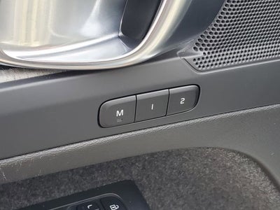 2023 Volvo XC40 B5 Core