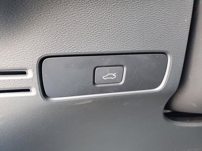 2023 Volvo XC40 B5 Core