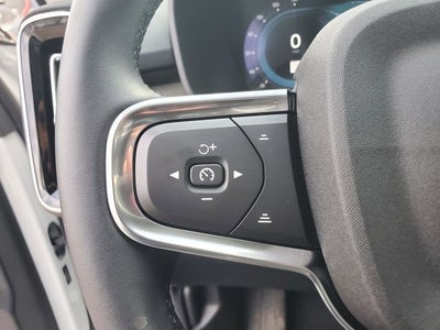 2023 Volvo XC40 B5 Core