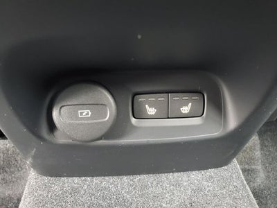 2023 Volvo XC40 B5 Core