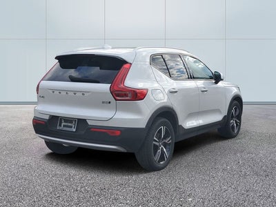2023 Volvo XC40 B5 Core