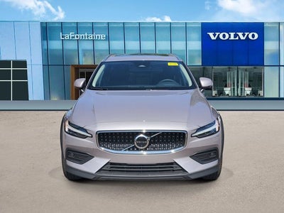2026 Volvo V60 Cross Country B5 Plus