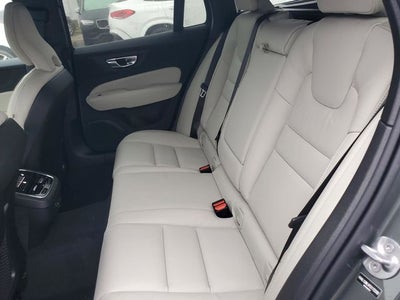 2026 Volvo V60 Cross Country B5 Ultra