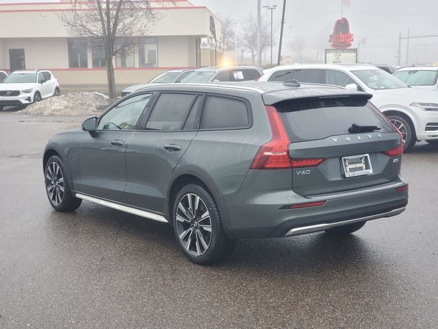 2026 Volvo V60 Cross Country B5 Ultra