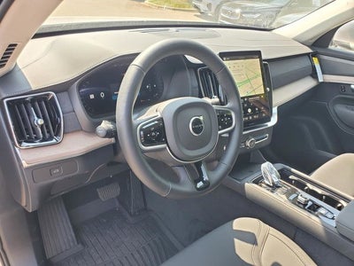 2026 Volvo XC90 B5 Plus
