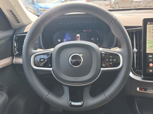 2026 Volvo XC90 B5 Plus