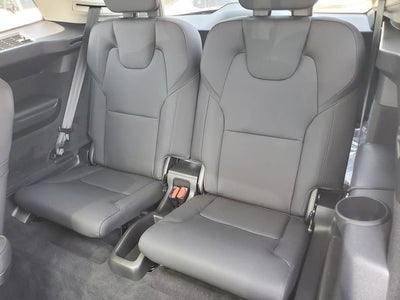 2026 Volvo XC90 B5 Plus