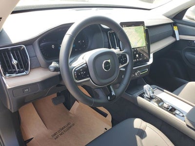 2026 Volvo XC90 B5 Plus