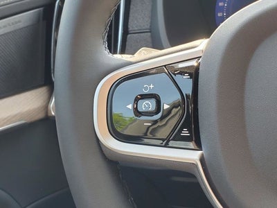 2026 Volvo XC90 B5 Plus