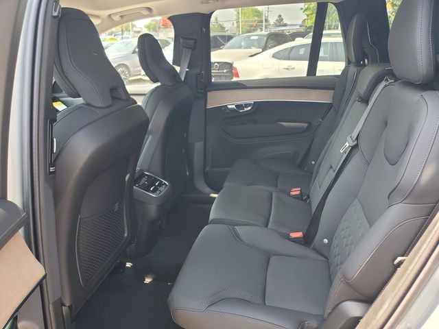 2026 Volvo XC90 B5 Plus