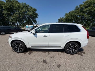 2025 Volvo XC90 B5 Plus