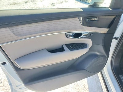 2026 Volvo XC90 B5 Plus