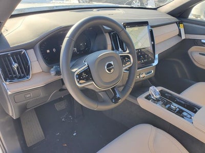 2026 Volvo XC90 B5 Plus