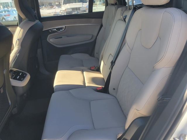 2026 Volvo XC90 B5 Plus