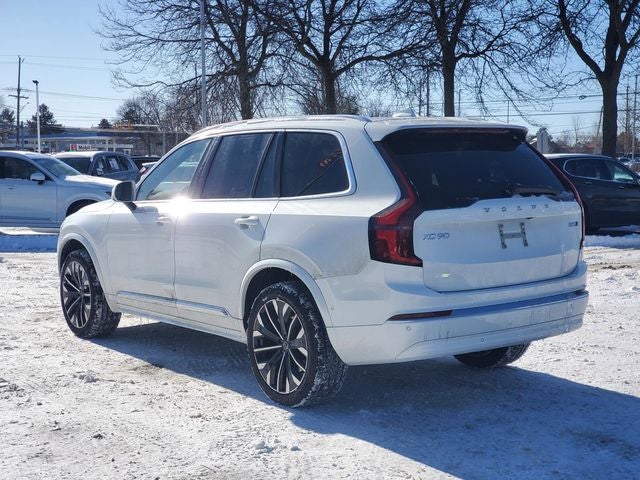 2026 Volvo XC90 B5 Plus
