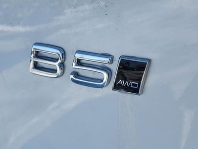 2026 Volvo XC90 B5 Plus