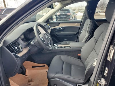 2026 Volvo XC90 B5 Plus