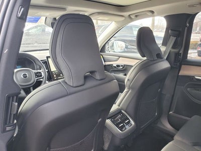 2026 Volvo XC90 B5 Plus