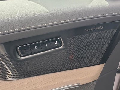 2026 Volvo XC90 B5 Plus
