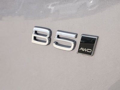 2026 Volvo XC90 B5 Plus