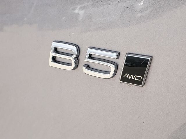 2026 Volvo XC90 B5 Plus