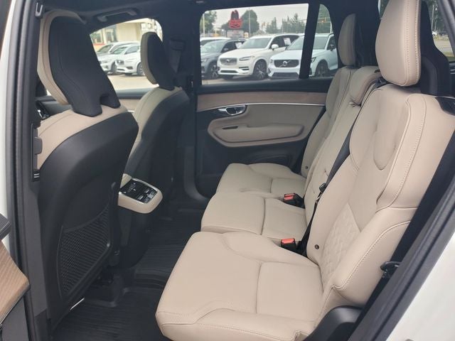 2026 Volvo XC90 B5 Plus