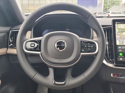 2026 Volvo XC90 B5 Plus